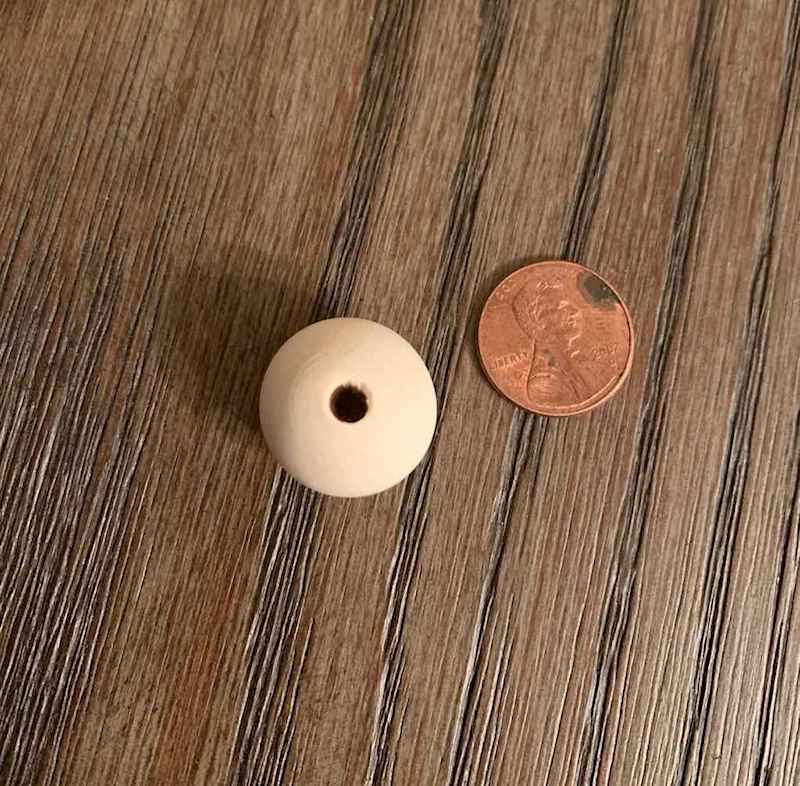 20mm wooden balls with holes