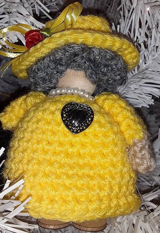 Doll made with 25mm wooden balls